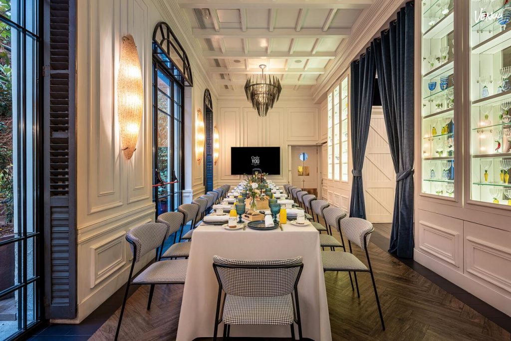 Restaurante elegante para inauguraciones y eventos corporativos.